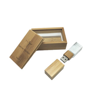 16GB Crystal USB with Wooden Box